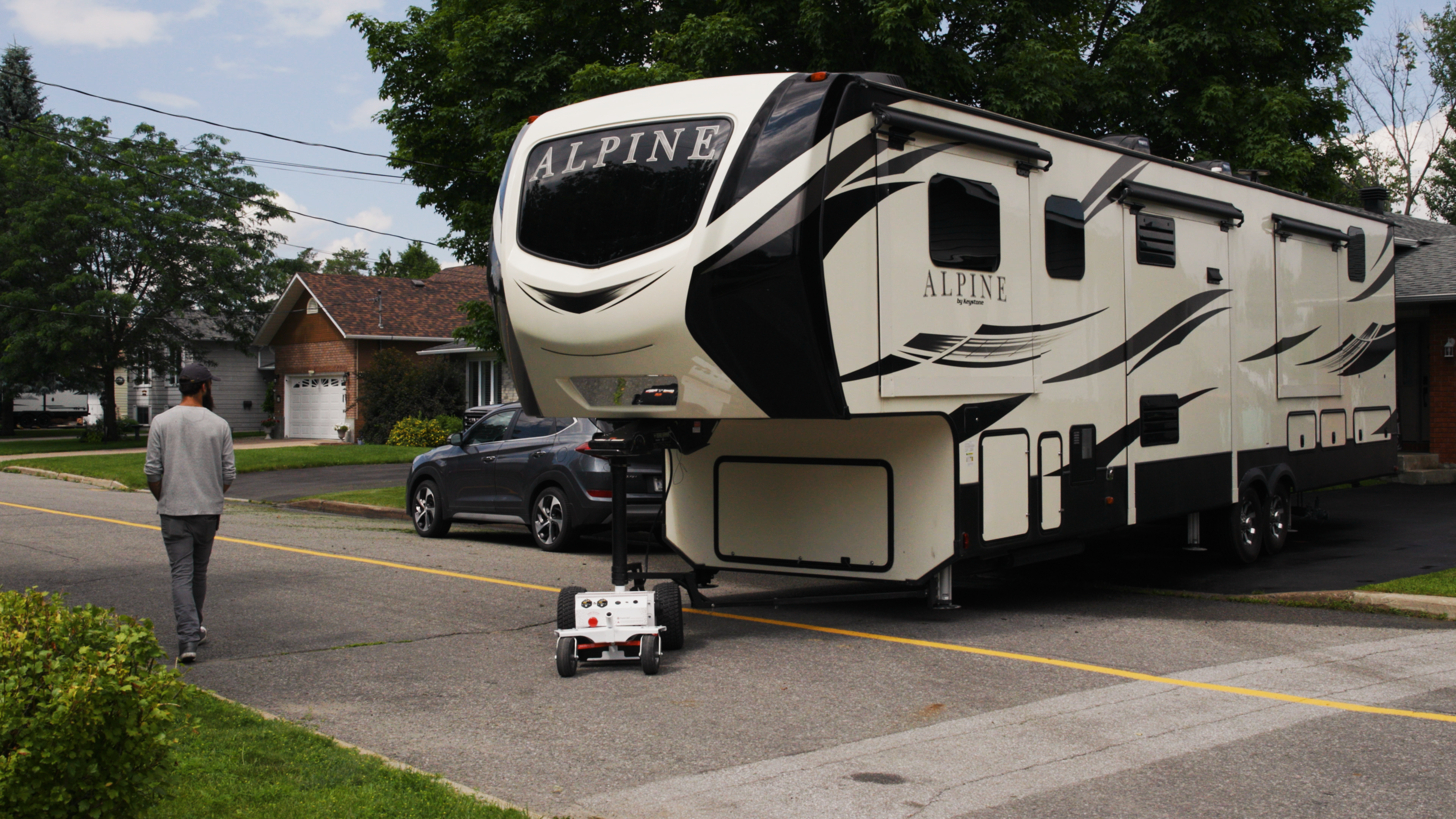 Best 5th Wheel Trailer Dollies: What to Know Before You Buy (2026 Guide)